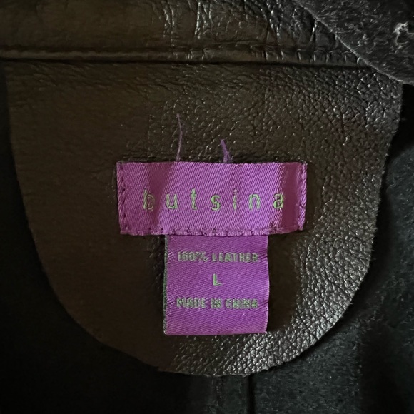 Butsina 100% Leather Women’s Jacket - Picture 4 of 4